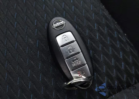 2015 Nissan Sentra Sr z USA, uszkodzony, nr VIN 3N1AB7APXFY329244